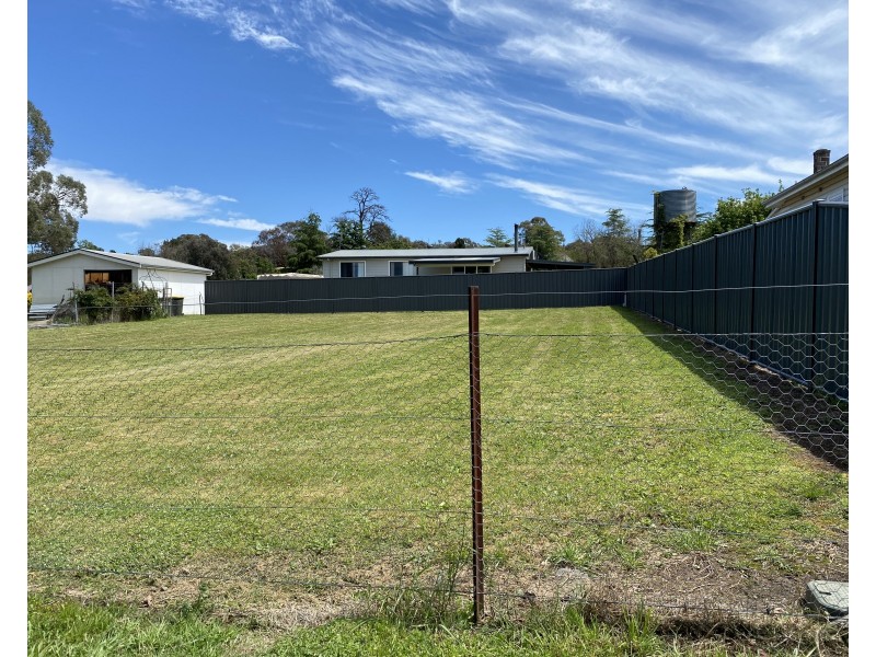 19 Oban Street, Coolah NSW 2843