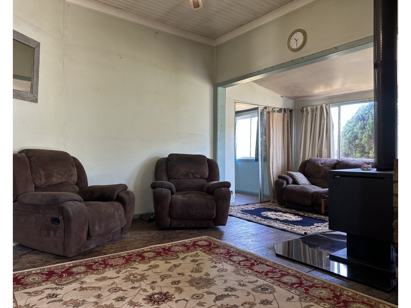 24-26 Oban Street, Coolah NSW 2843