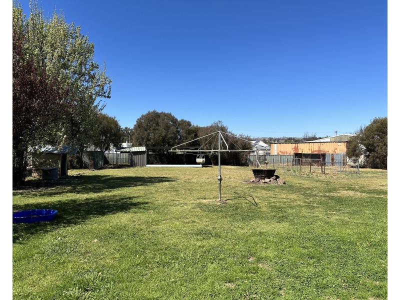 24-26 Oban Street, Coolah NSW 2843