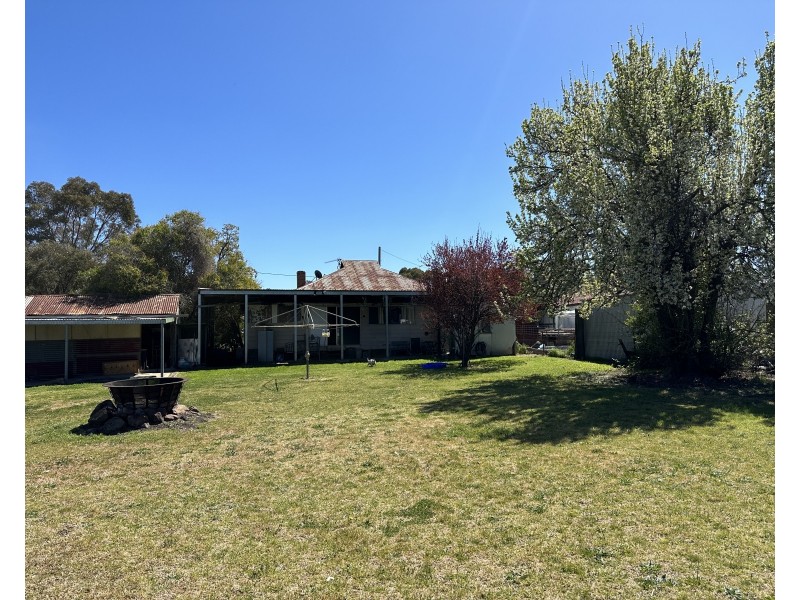 24-26 Oban Street, Coolah NSW 2843