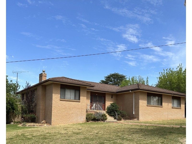 112-114 Martin Street, Coolah NSW 2843