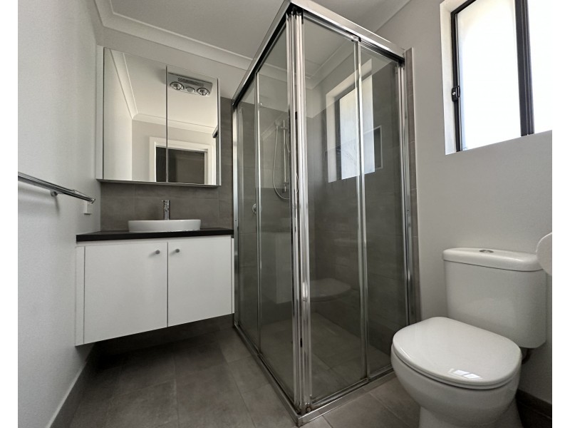 16 Irwin Street, Coolah NSW 2843