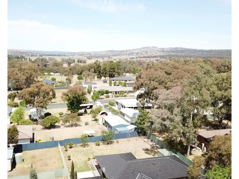 16 Irwin Street, Coolah NSW 2843