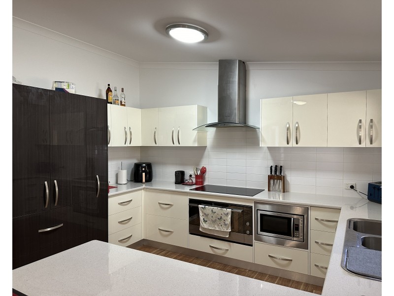 10 Cameron Place, Coolah NSW 2843