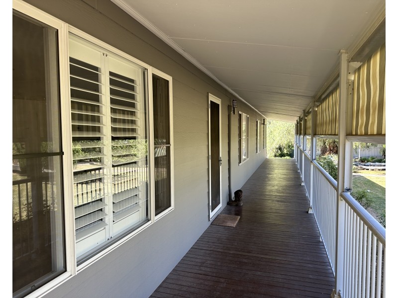 10 Cameron Place, Coolah NSW 2843