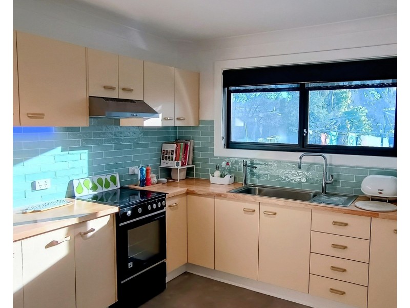 11 Cliff Lane, Coolah NSW 2843