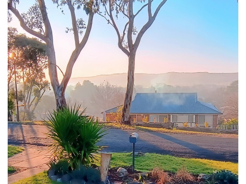 11 Cliff Lane, Coolah NSW 2843