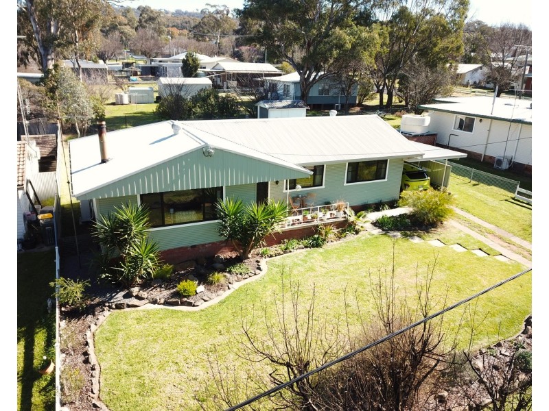 11 Cliff Lane, Coolah NSW 2843