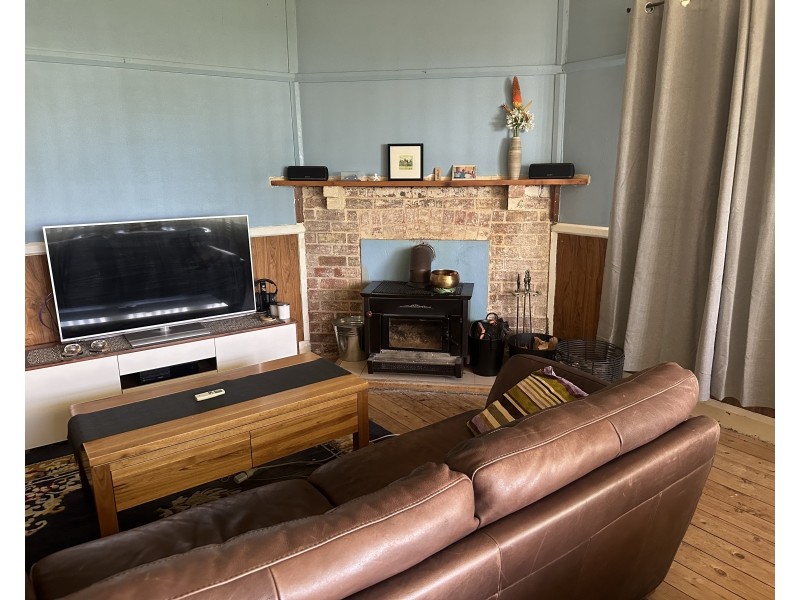 55 Martin Street, Coolah NSW 2843