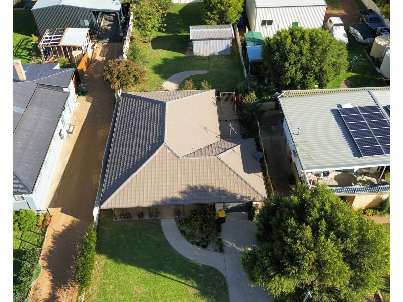 32 Tucklan Street, Dunedoo NSW 2844