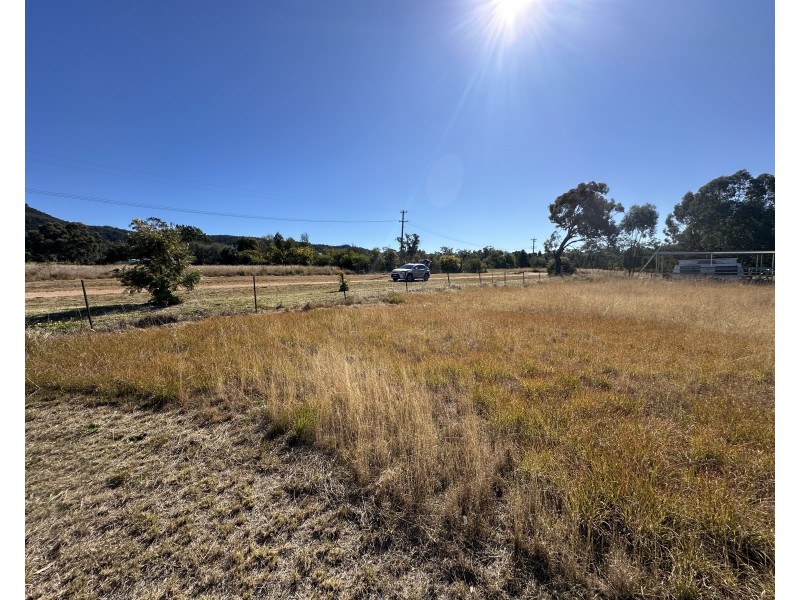 30 Merrigula Street, Tambar Springs NSW 2381