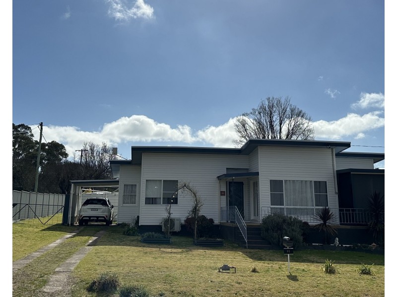 95 Booyamurra Street, Coolah NSW 2843
