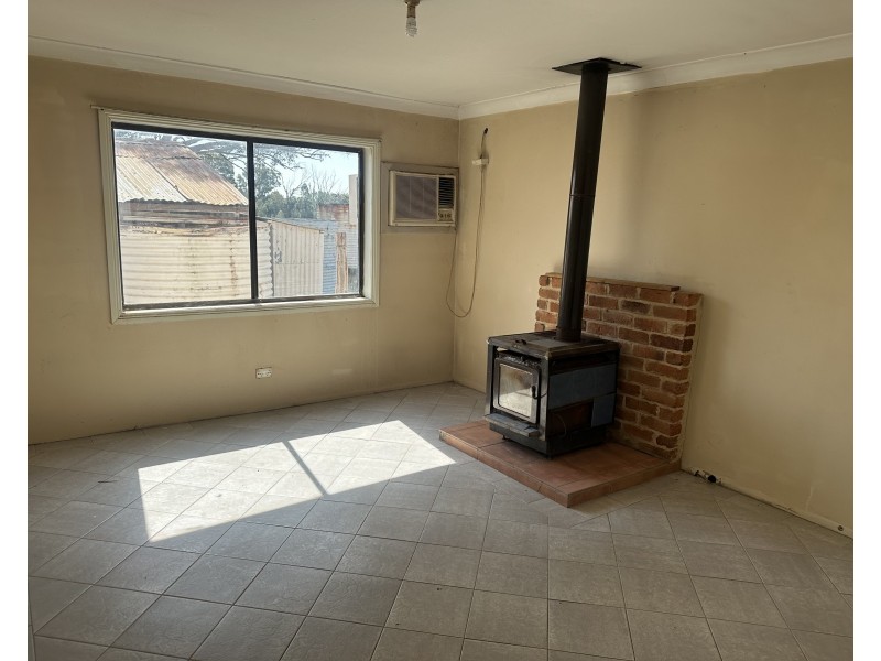 17 Channon Street, Leadville Via, Dunedoo NSW 2844