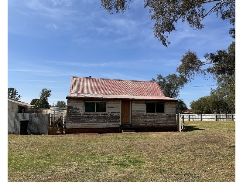 17 Channon Street, Leadville Via, Dunedoo NSW 2844