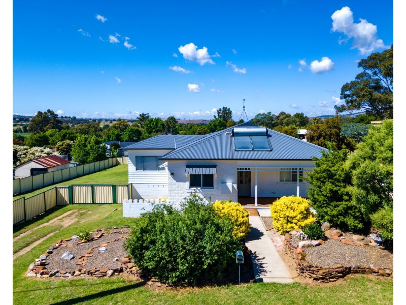 26 King Street, Coolah NSW 2843