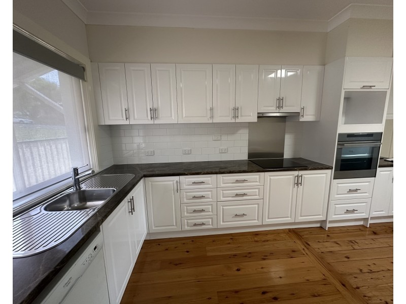 26 King Street, Coolah NSW 2843