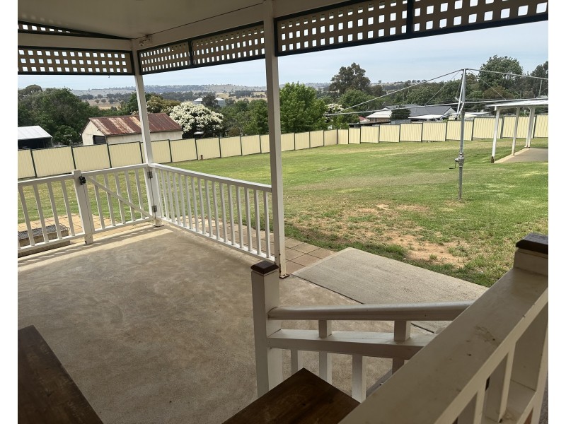 26 King Street, Coolah NSW 2843