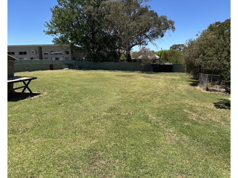 14 Oban Street, Coolah NSW 2843