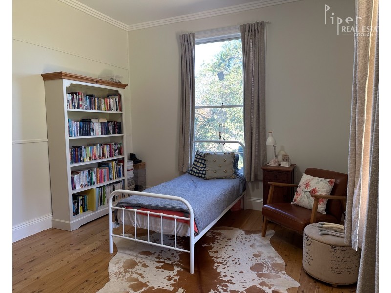 The Old School House/75 Denham Street, Leadville via, Dunedoo NSW 2844