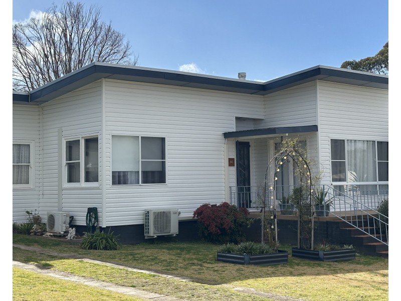 95 Booyamurra Street, Coolah NSW 2843