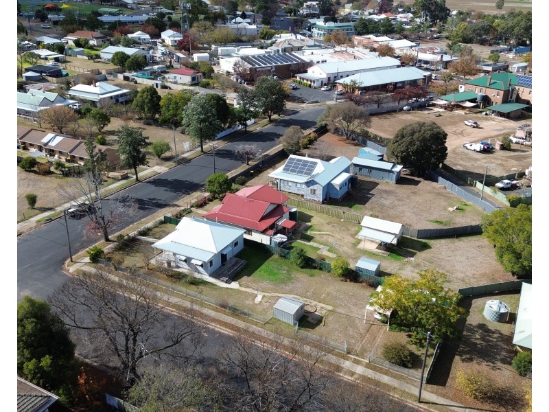 42 Martin Street, Coolah NSW 2843