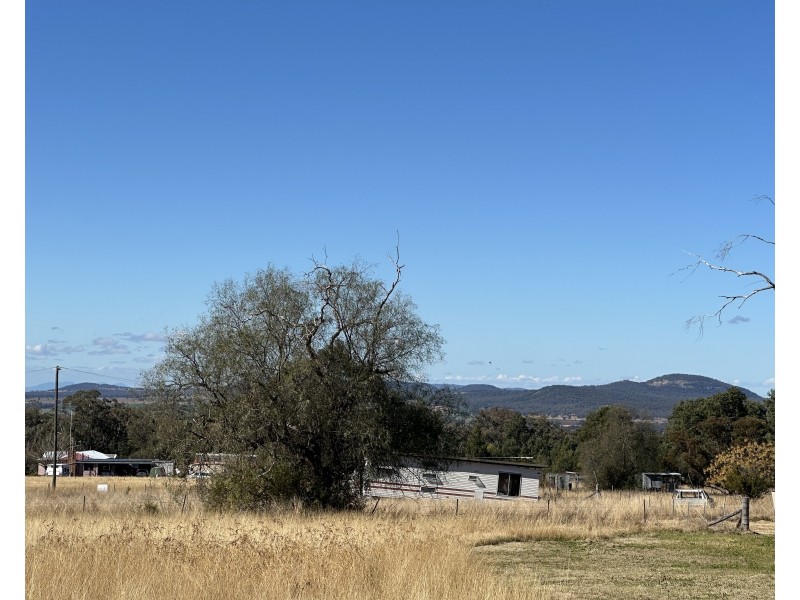 30 Merrigula Street, Tambar Springs NSW 2381