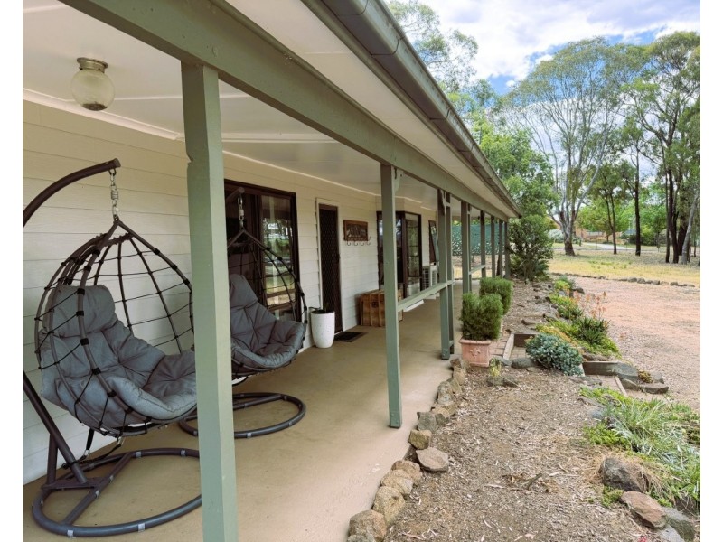 100 Booyamurra Street, Coolah NSW 2843