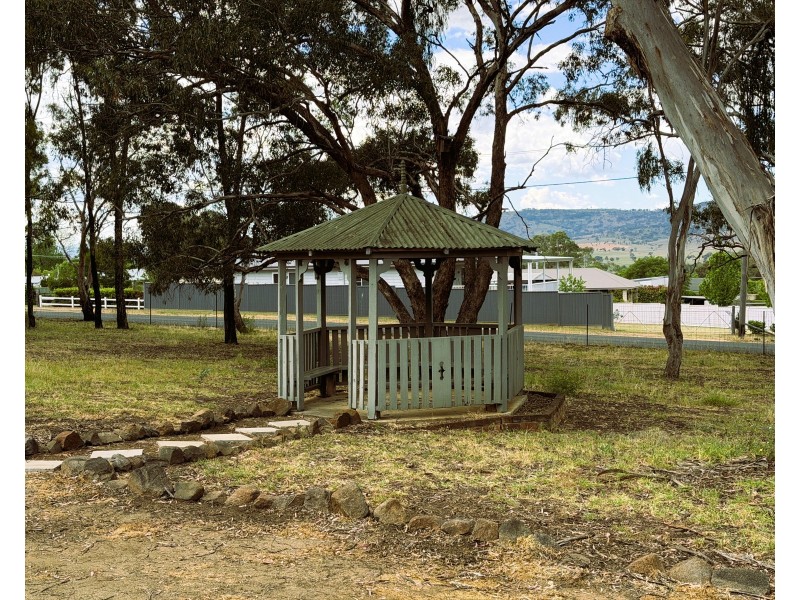100 Booyamurra Street, Coolah NSW 2843