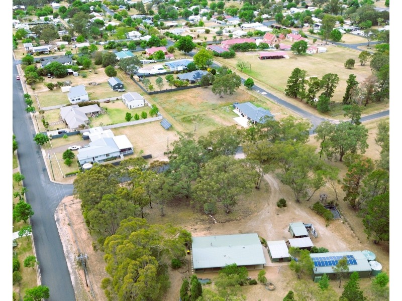 100 Booyamurra Street, Coolah NSW 2843