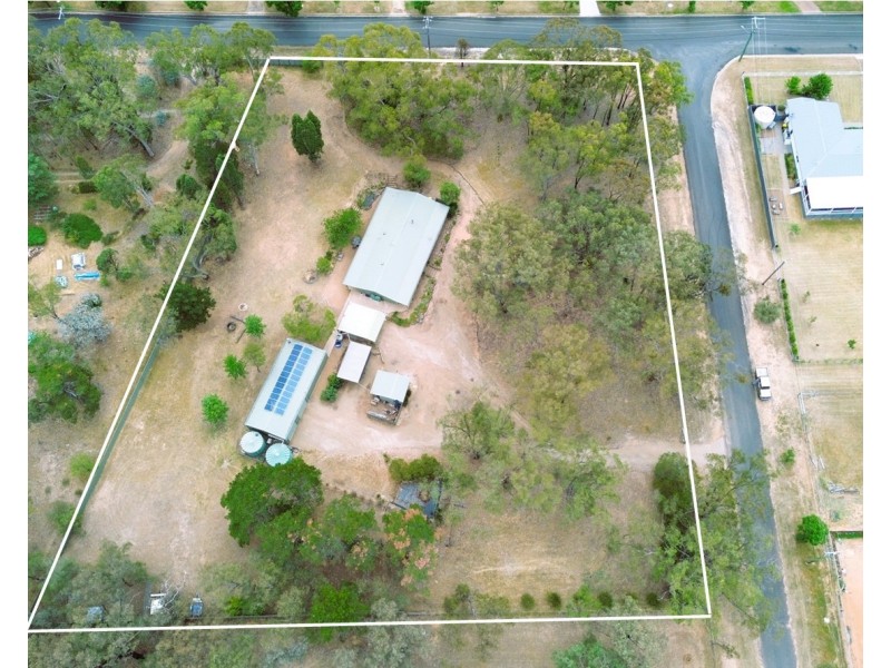 100 Booyamurra Street, Coolah NSW 2843