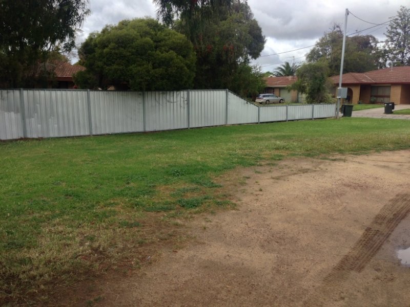 2 Watson Court, Deniliquin NSW 2710