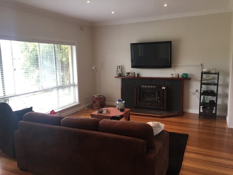 105 Dick Street, Deniliquin NSW 2710