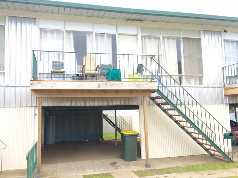 2/381 Cadell Street, Hay NSW 2711