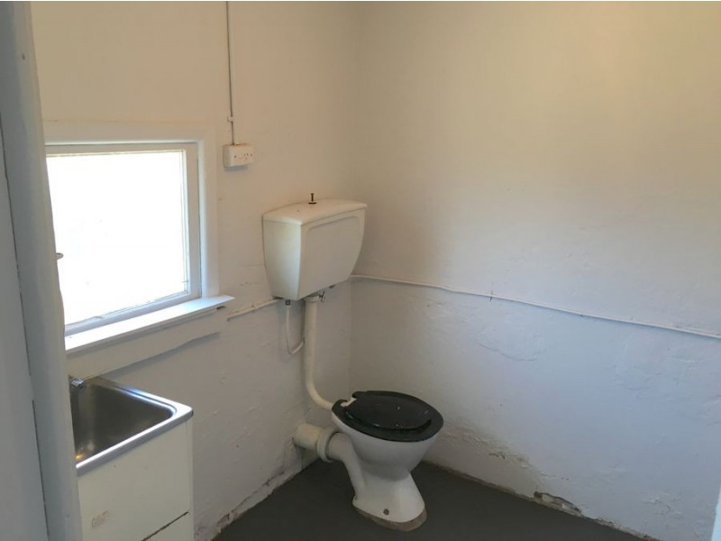 343 Herriott Street, Deniliquin NSW 2710