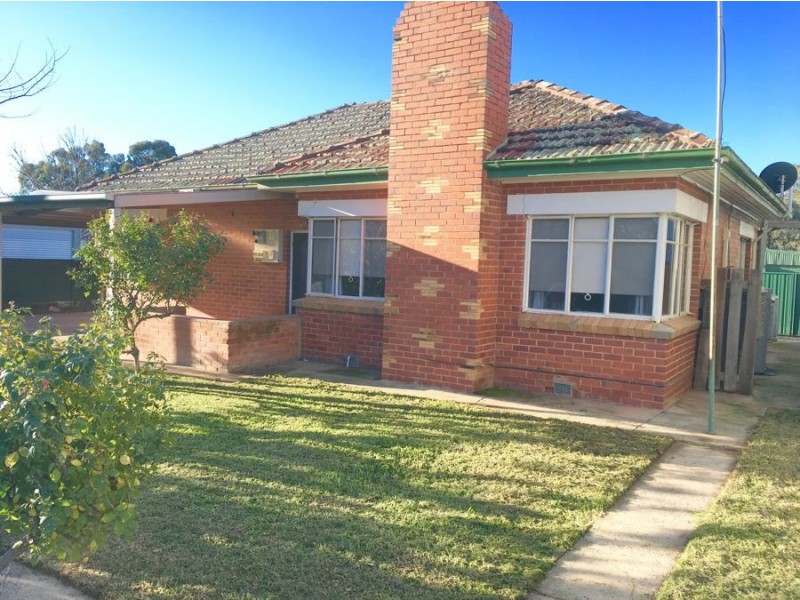 343 Herriott Street, Deniliquin NSW 2710