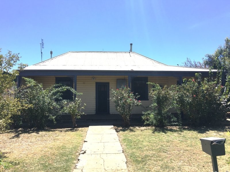 407 Macauley Street, Hay NSW 2711