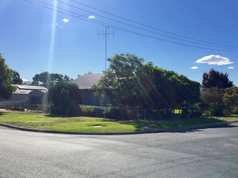 488 St Micheals Street, Deniliquin NSW 2710