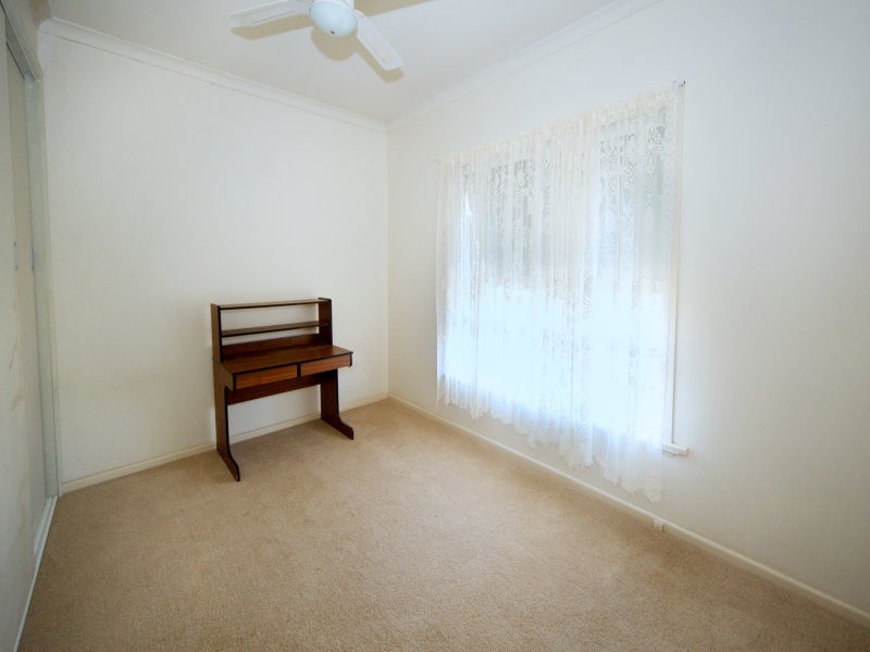 443 Wood Street, Deniliquin NSW 2710