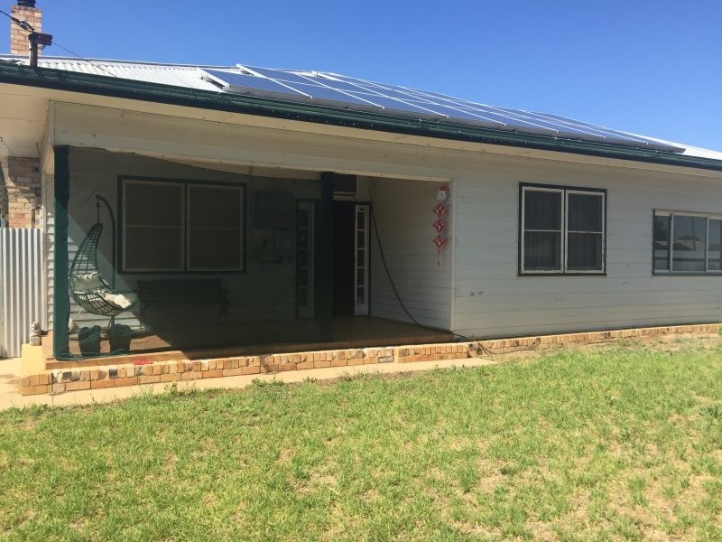 440 Macauley St, Hay NSW 2711