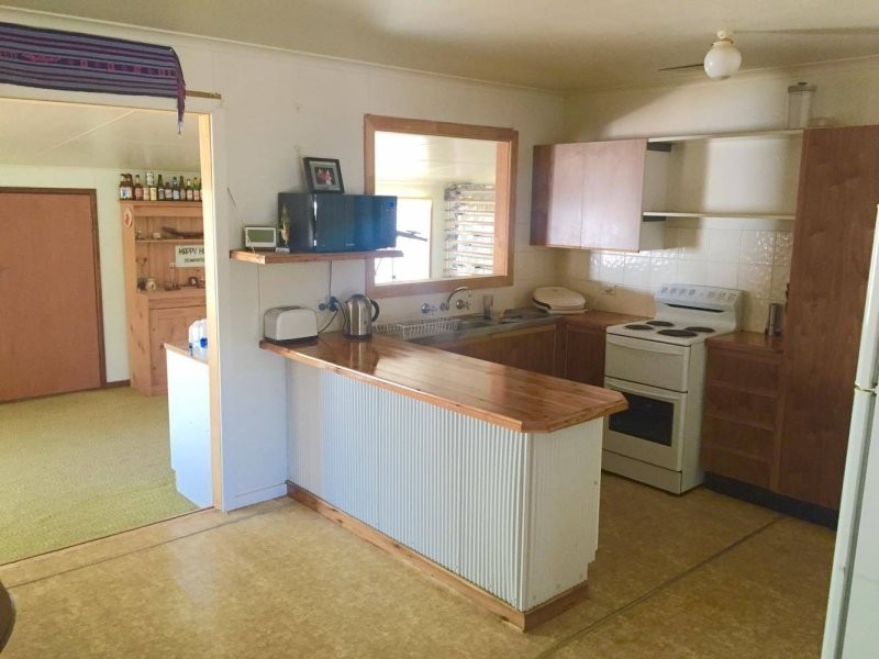 4 Mackenzie Street, Conargo NSW 2710