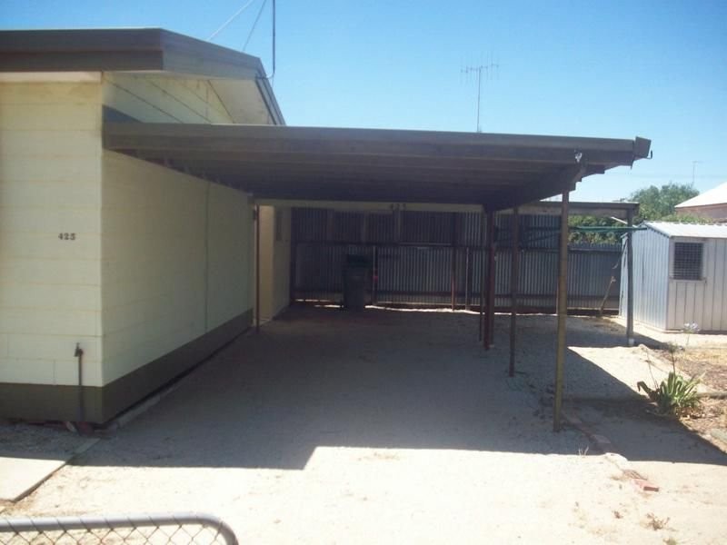 425 Whitelock Street, Deniliquin NSW 2710