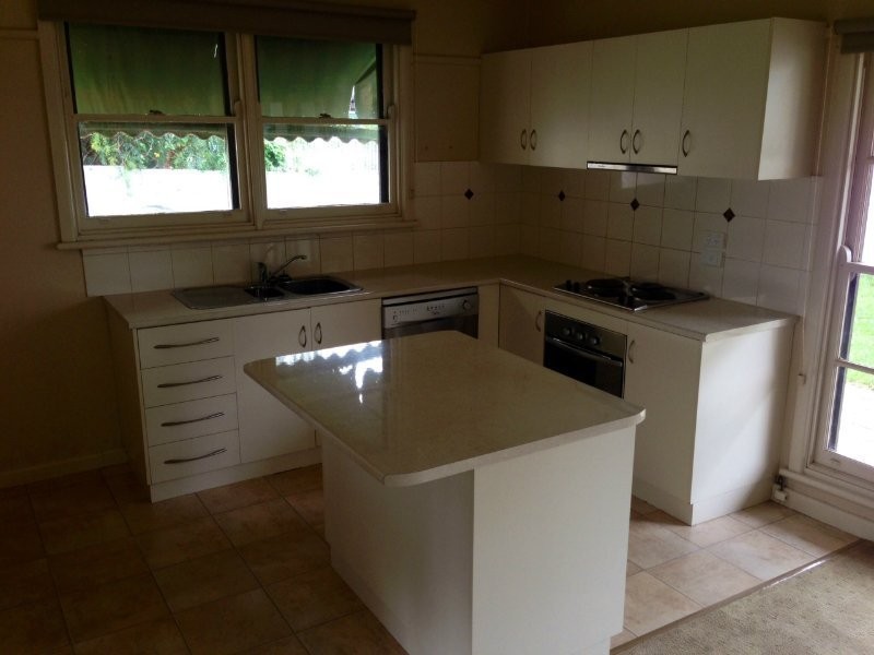 2 Watson Court, Deniliquin NSW 2710