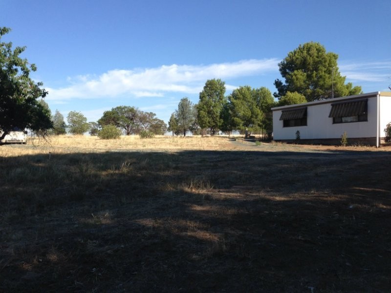 Cobb Highway, Deniliquin NSW 2710