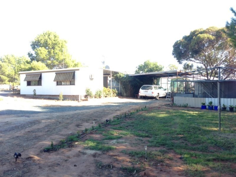 Cobb Highway, Deniliquin NSW 2710