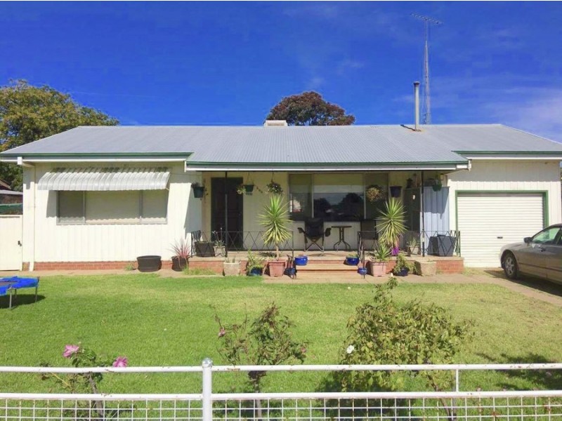 436 Macauley Street, Hay NSW 2711