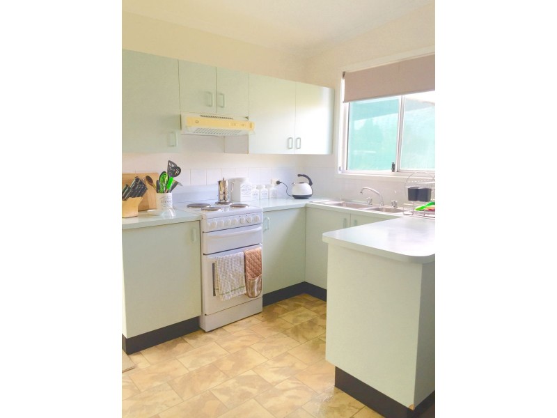 152 Parker Street, Hay NSW 2711