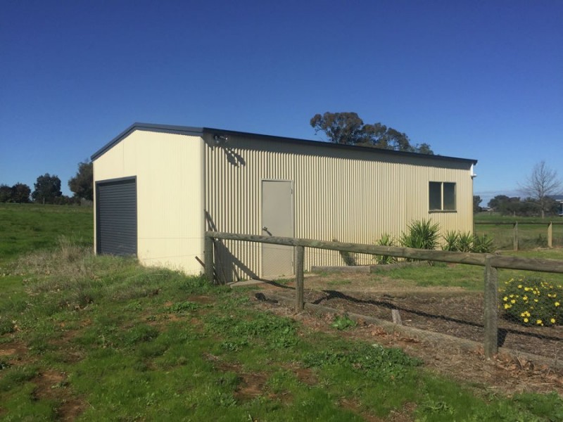 7 Mulumbah Estate, Deniliquin NSW 2710