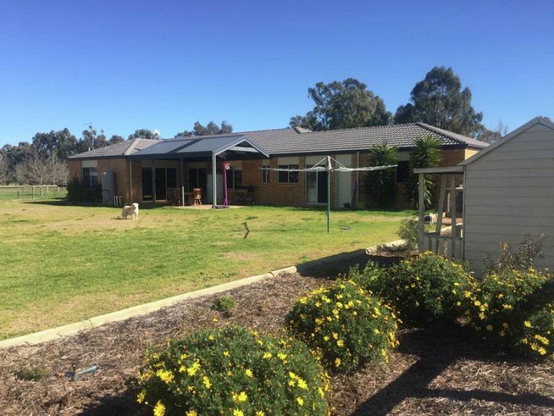7 Mulumbah Estate, Deniliquin NSW 2710