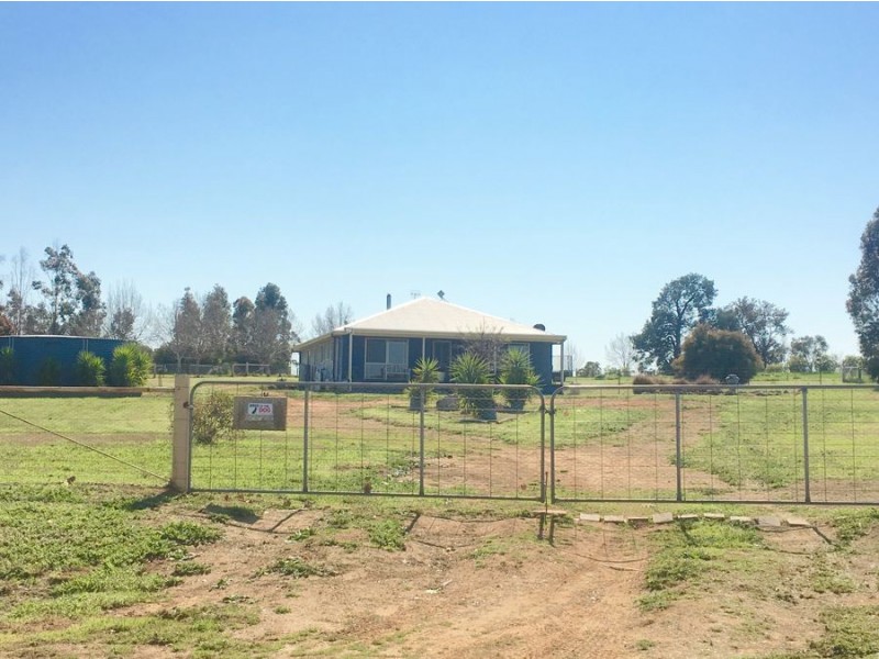 35 Mulumbah Road, Deniliquin NSW 2710