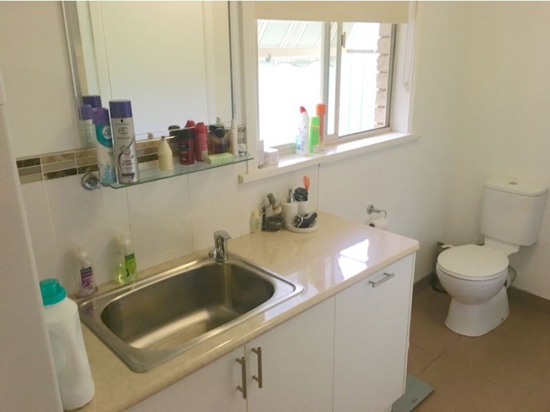 83 Russell Street, Deniliquin NSW 2710
